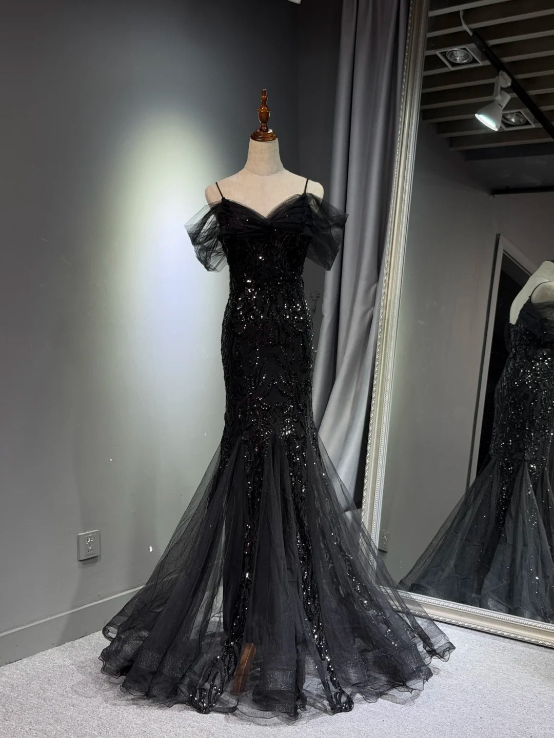 Girlhomeshops - Schwarzes, glänzendes Meerjungfrau-Ballkleid mit langen Pailletten, Abendkleid, Abschlussballkleid, gh5112