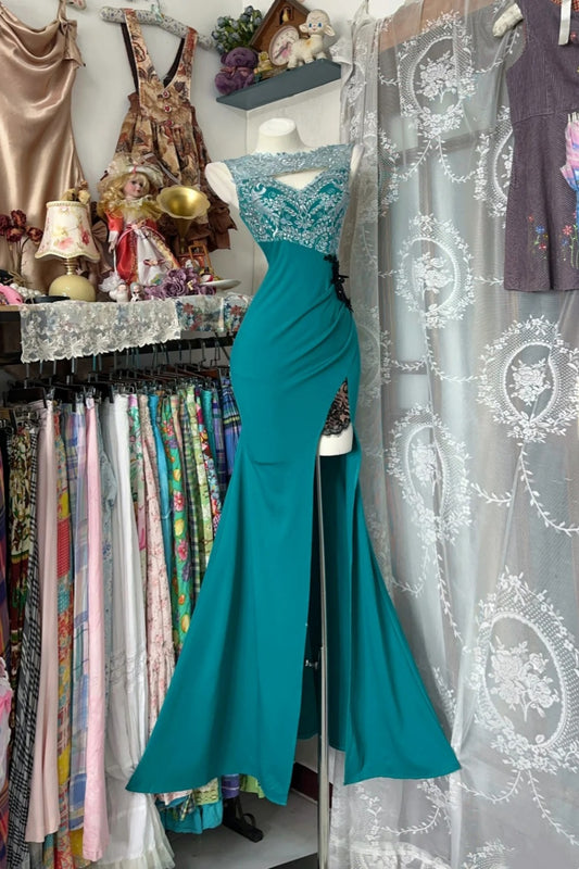 girlhomeshops - Robe longue en satin vert style rétro gh6126