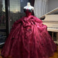 Absolut atemberaubendes und elegantes rotes Prinzessinnenkleid im französischen Stil mit einer riesigen Schleppe gh6726
