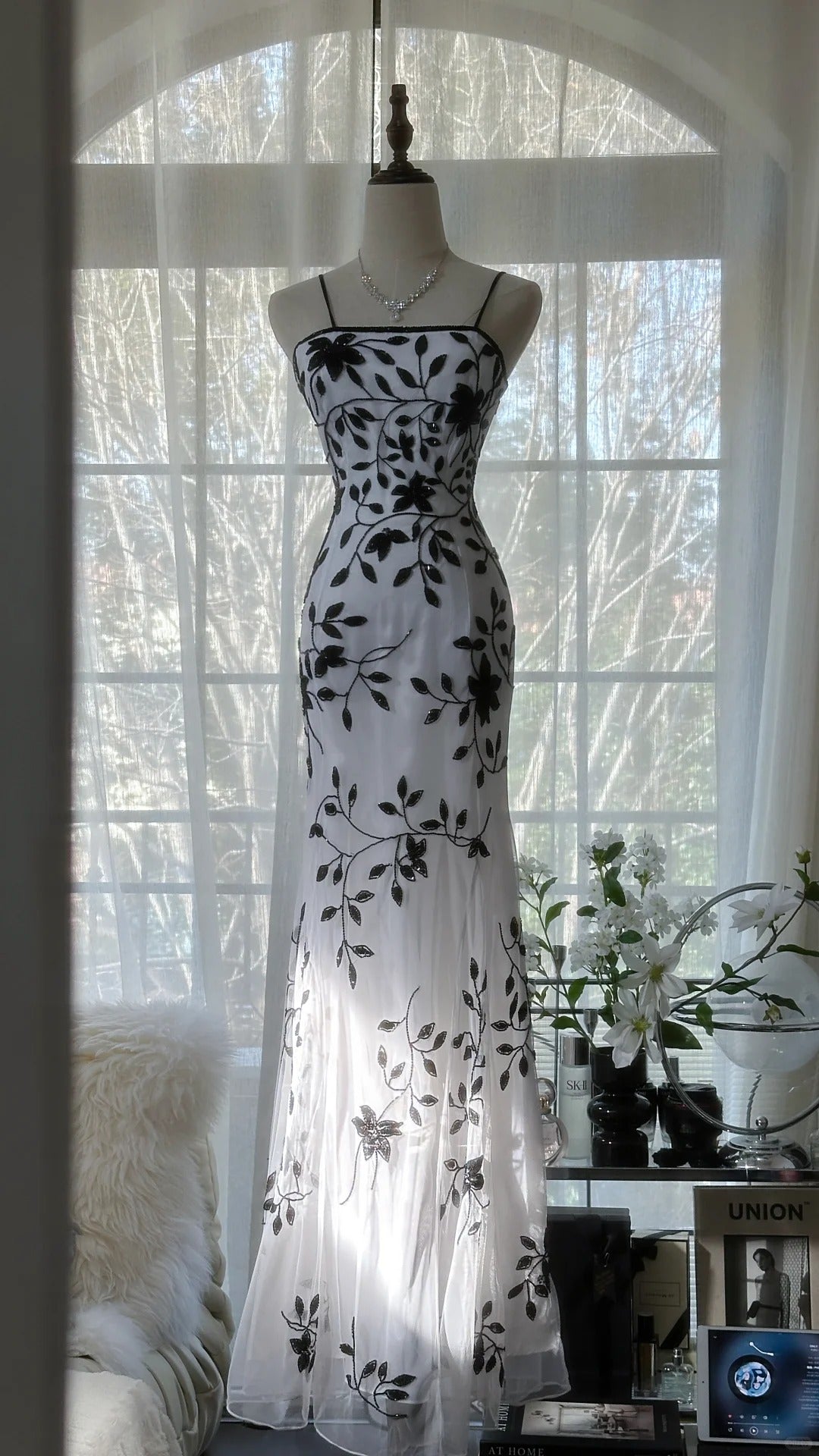 Robe de soirée longue en mousseline de soie, élégante, romantique, noire, à fleurs, pour anniversaire, mariage, vacances, gh4020