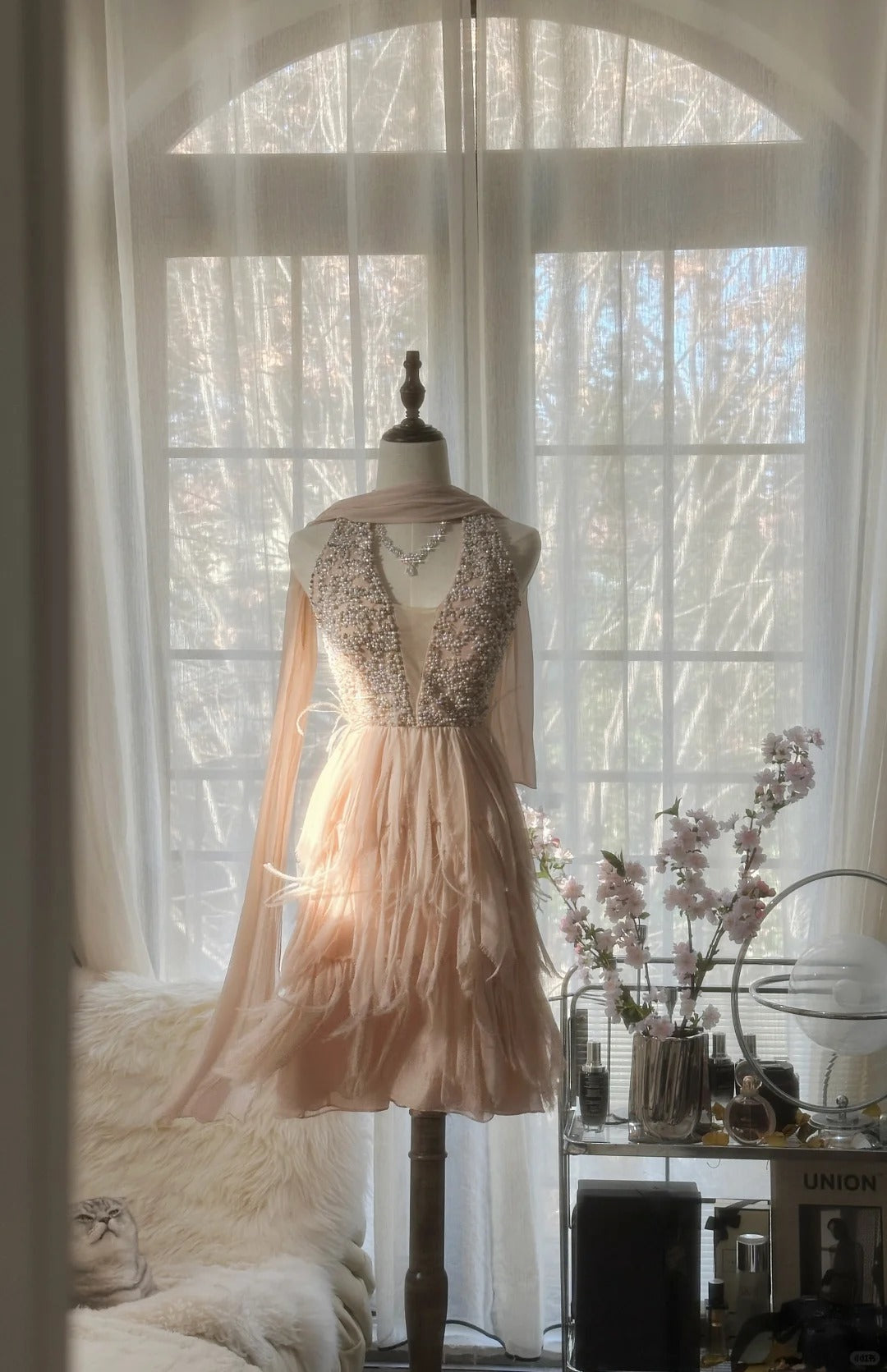 Blassrosa, zart, romantisch, süß, niedlich, wunderschön, exquisit, elegant, mit Perlen besetzt, kurz, Chiffon, Heimkehrkleid, Abendkleid, Ballkleid, Geburtstagskleid, Urlaubskleid, Partykleid, gh4045
