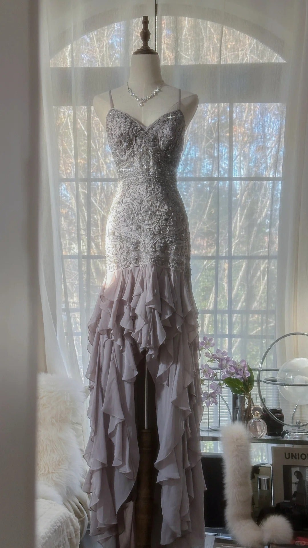 Lila Romantisches Wunderschönes Exquisites Elegantes Perlenbesetztes Spitzen-Lang-Chiffon-Abendkleid Ballkleid Ballkleid Geburtstags-Ferien-Partykleid gh4046