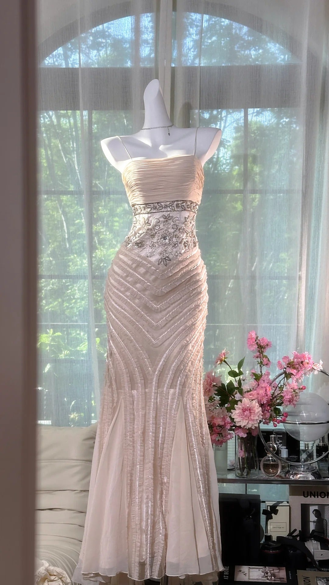 Girlhomeshops-Pink wunderschöne Perlen elegante lange Chiffon Ballkleid Abendkleid Partykleid gh5166