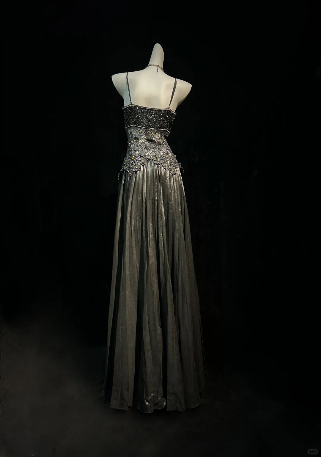✨Girlhomeshops-Black Spaghetti Strap Rhinestone Beaded Lace Tulle Evening Gown gh10157