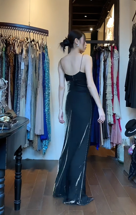 Black V Neck Spaghetti Straps Evening Gown Gold Embroidery Mermaid Long Prom Dress gh9680