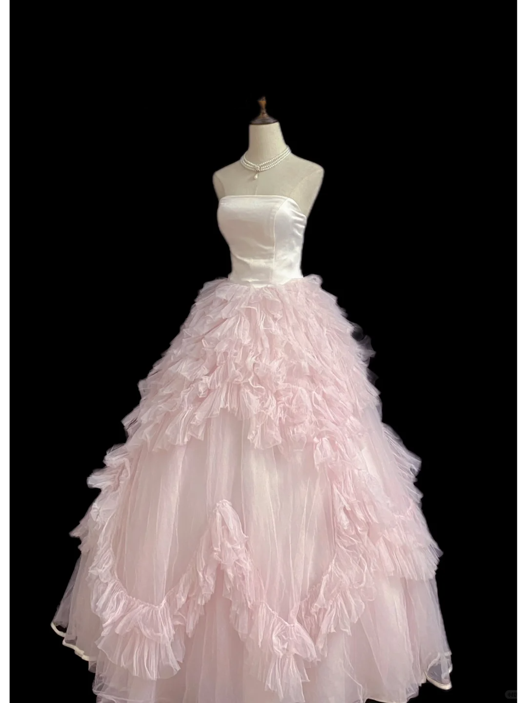 Blush Pink Simple Strapless Long Romantic Wedding Dress, Cinched Waist, Voluminous Princess Skirt gh8333