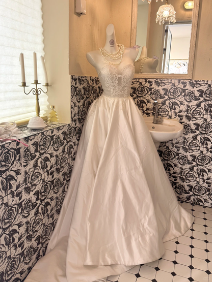 Ivory Strapless Lace Waist-Cinched Satin Full Flared Skirt Long Romantic Dress, Wedding Gown gh7740