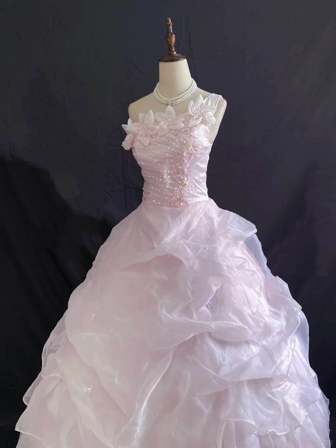 Blush pink one-shoulder romantic gown adorned with floral details, fitted waist and voluminous princess skirt, wedding dress & bridal gown gh8238