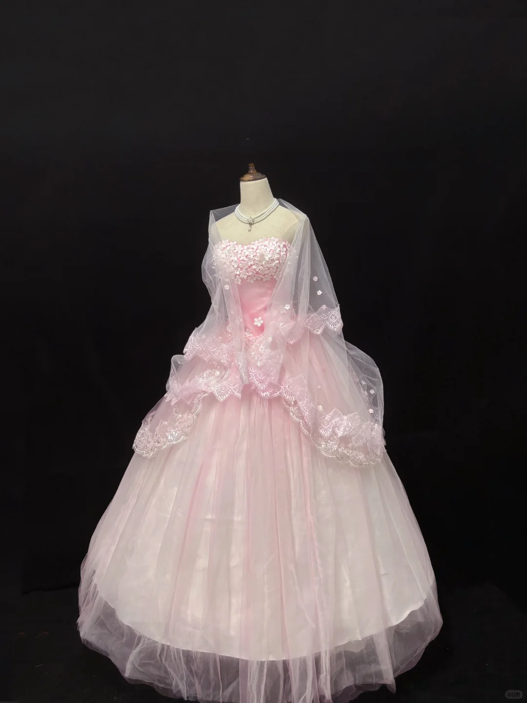 Gradient Blush Pink Strapless Romantic Gown, Cinched Waist, Voluminous Princess Skirt, Wedding Dress & Bridal Gown gh8193