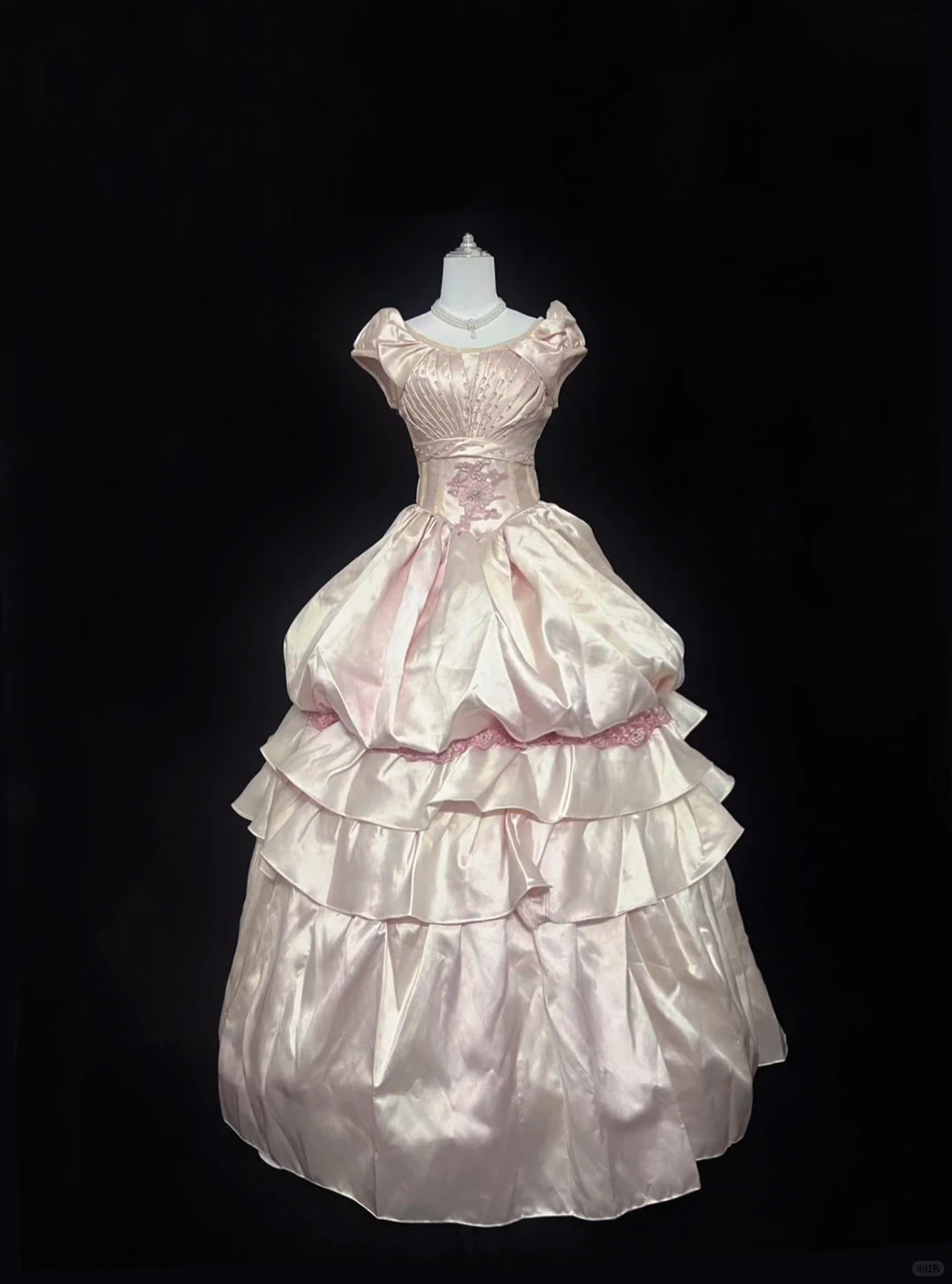 Blush Pink Vintage Royal Style Cinched Waist Voluminous Elegant Skirt Luxury Long Romantic Dress, Wedding Gown gh8019