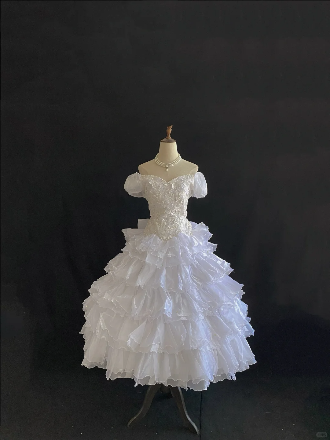 Off-White Off Shoulder Romantic Gown, Cinched Waist, Voluminous Tiered Skirt, Wedding Gown gh8110