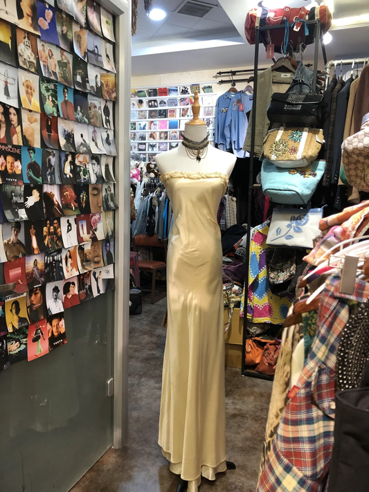 Yellow Fashion Floral Neckline Vintage Elegant Straps Long Satin Prom Dress Evening Dress Birthday Party Dress Graduation Dress gh4154