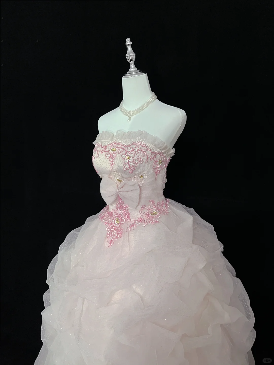Blush Pink Strapless Embroidered Vintage Cinched Waist Voluminous Princess Skirt Romantic Dress, Wedding Gown gh8072