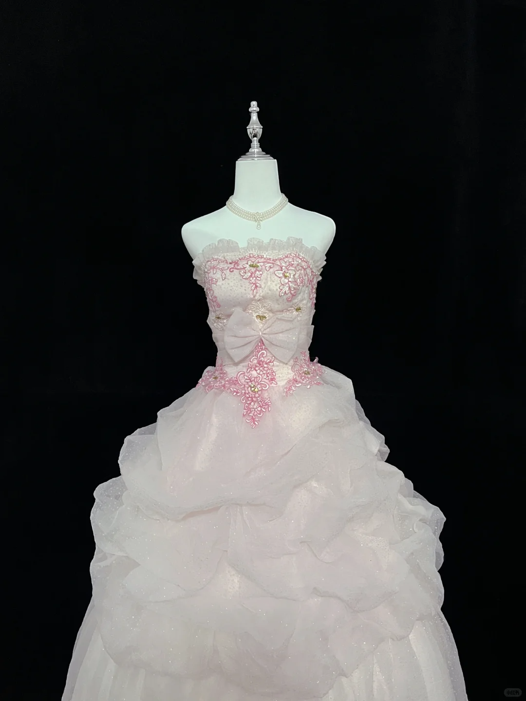 Blush Pink Strapless Embroidered Vintage Cinched Waist Voluminous Princess Skirt Romantic Dress, Wedding Gown gh8072