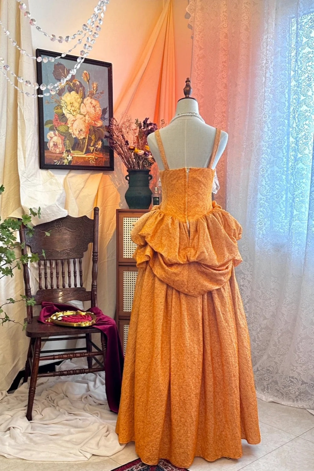 Romantisches französisches orangefarbenes Kleid: Dünne Träger, herzförmiger Ausschnitt, ausgestellter Rock, hochwertiges Partykleid gh6583
