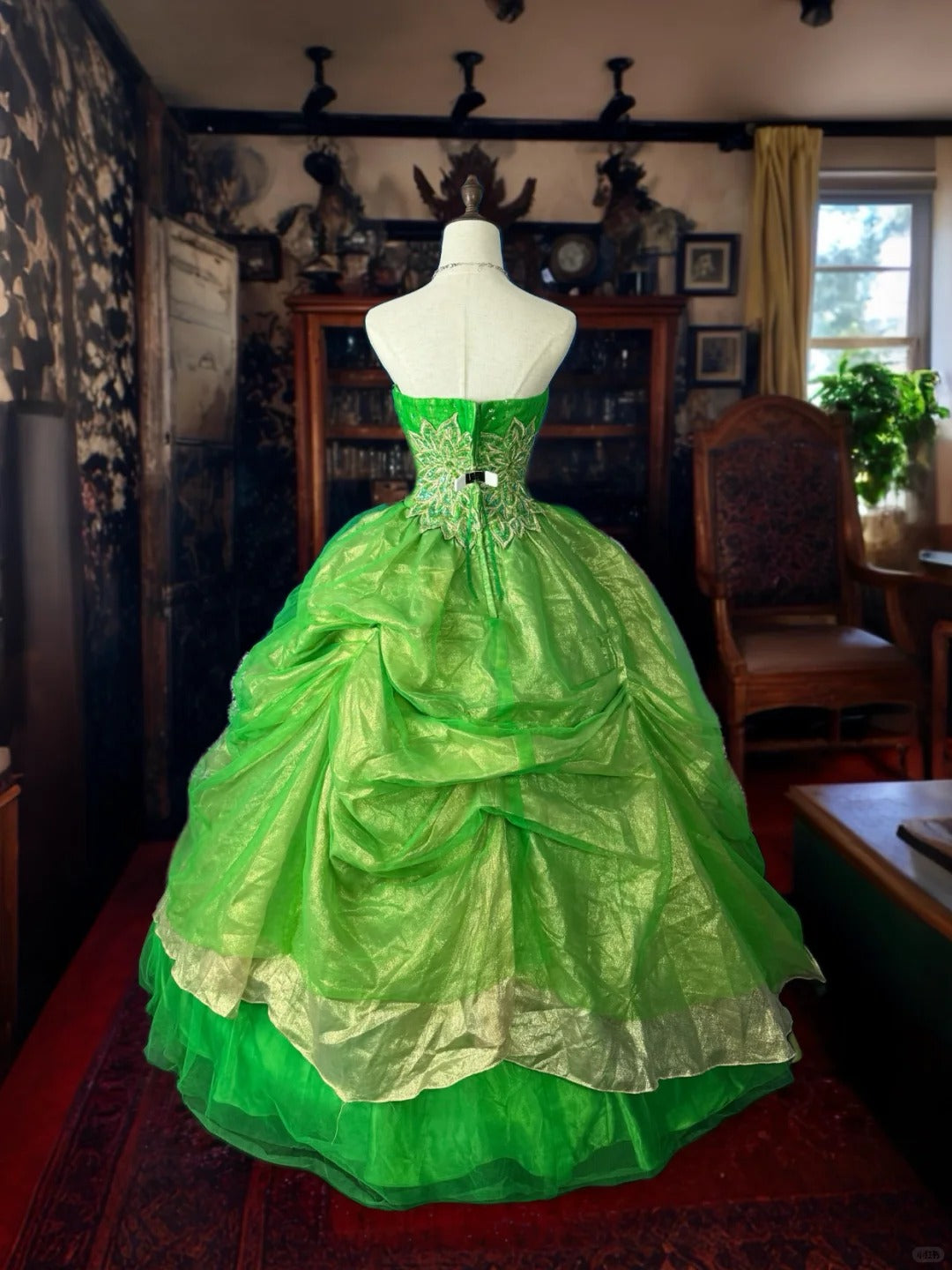 Girlhomeshops - Grünes, wunderschönes, florales, exquisites, perlenbesetztes, langes Tüll-Ballkleid gh5354