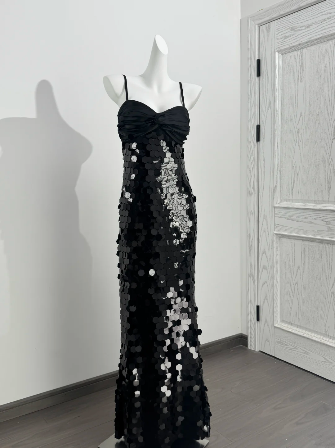 Black Spaghetti Strap Sequin Cinched Waist Fitted Sexy Prom Dress, Evening Gown gh7214