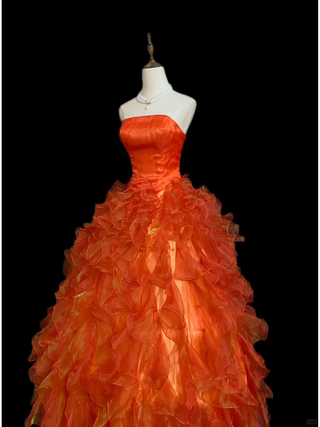 Orange Red Strapless Long Premium Romantic Gown with Fitted Waist and Fluffy Tiered Cake Skirt, Wedding Dress & Bridal Gown gh8338
