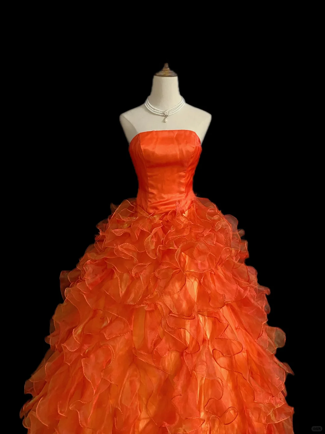 Orange Red Strapless Long Premium Romantic Gown with Fitted Waist and Fluffy Tiered Cake Skirt, Wedding Dress & Bridal Gown gh8338