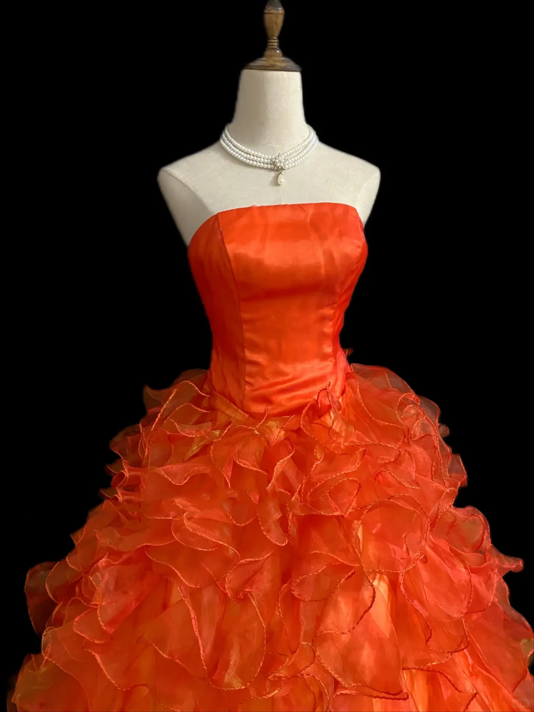 Orange Red Strapless Long Premium Romantic Gown with Fitted Waist and Fluffy Tiered Cake Skirt, Wedding Dress & Bridal Gown gh8338