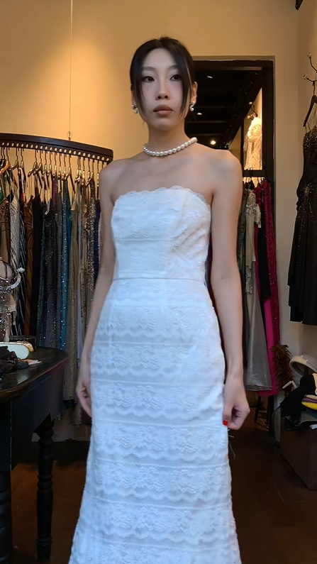 Strapless White Lace Evening Gown Sparkly Fabric Fitted Mermaid With Lace Train Long Prom Dress gh9701