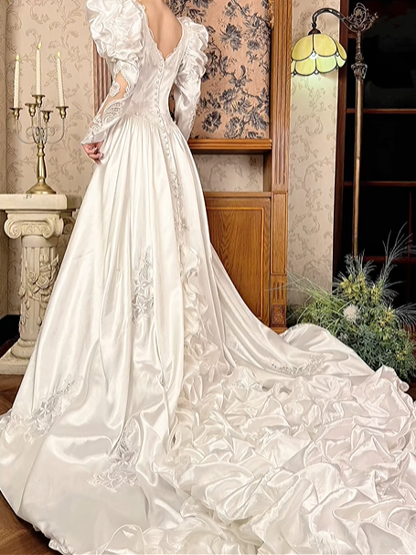 Off‑White Long Puff Sleeve Vintage Fitted Waist Palace‑Style Full Flared Skirt Prom Gown, Wedding Dress gh8594