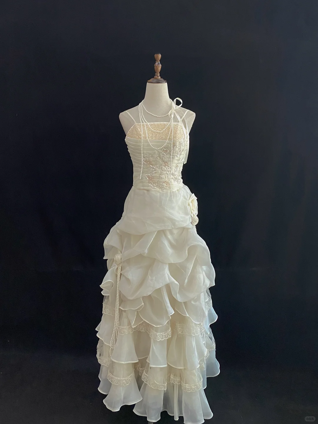 Light Apricot Spaghetti Strap Long Romantic Gown, Cinched Waist, Full Flared Skirt, Vintage Elegant Wedding Gown gh8113