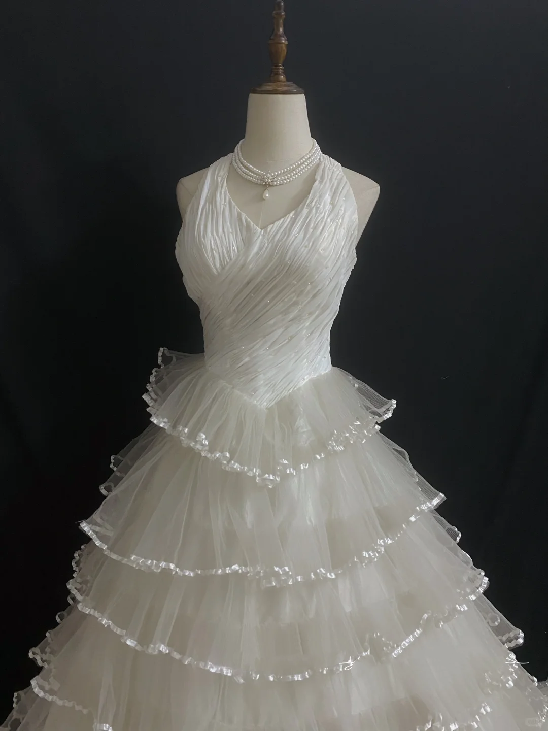 Off-White Halter Long Romantic Wedding Dress, Cinched Waist, Voluminous Tiered Cake Skirt gh8340