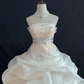Off-white strapless romantic gown, fitted waist, elegant fluffy princess skirt, wedding dress & bridal gown gh8244