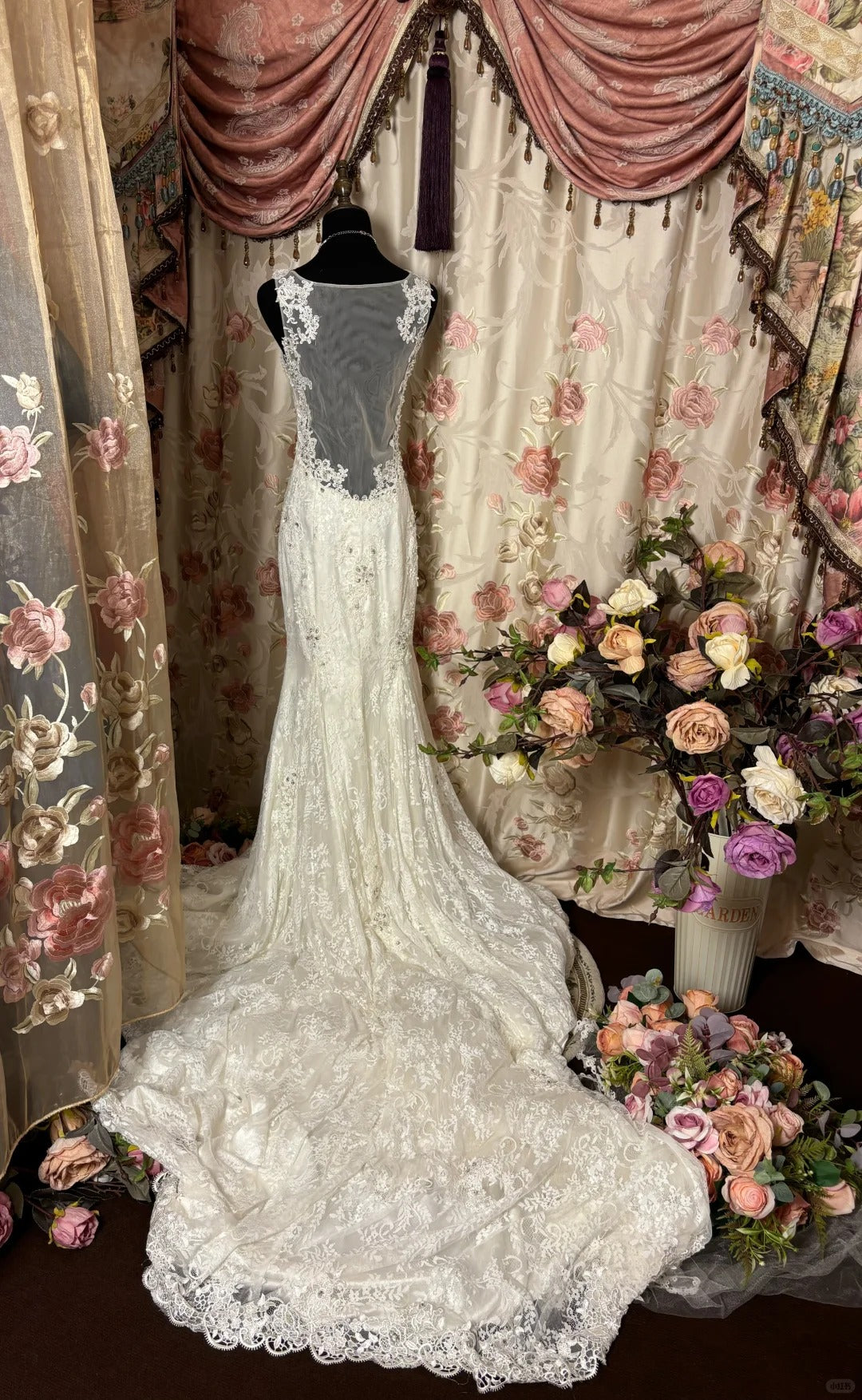 Weiße Spitze Fischschwanz rückenfrei elegante lange Tüll Schleppe Ballkleid Abendkleid Brautkleid gh4385