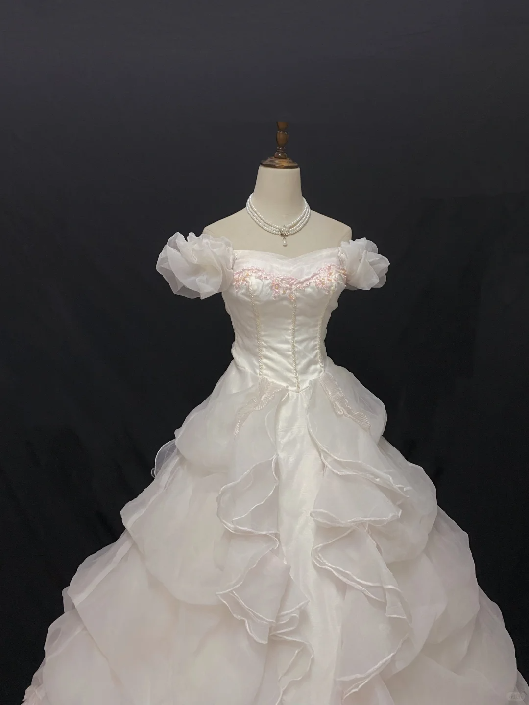 Off-White Off-the-Shoulder Romantic Gown, Cinched Waist, Voluminous Princess Skirt, Wedding Dress & Bridal Gown gh8200