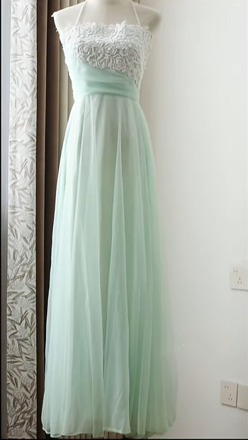 Mint Green Halter Chiffon Bridesmaid Dress White 3D Floral Lace Bodice Floor Length Prom Evening Formal Dress gh9449