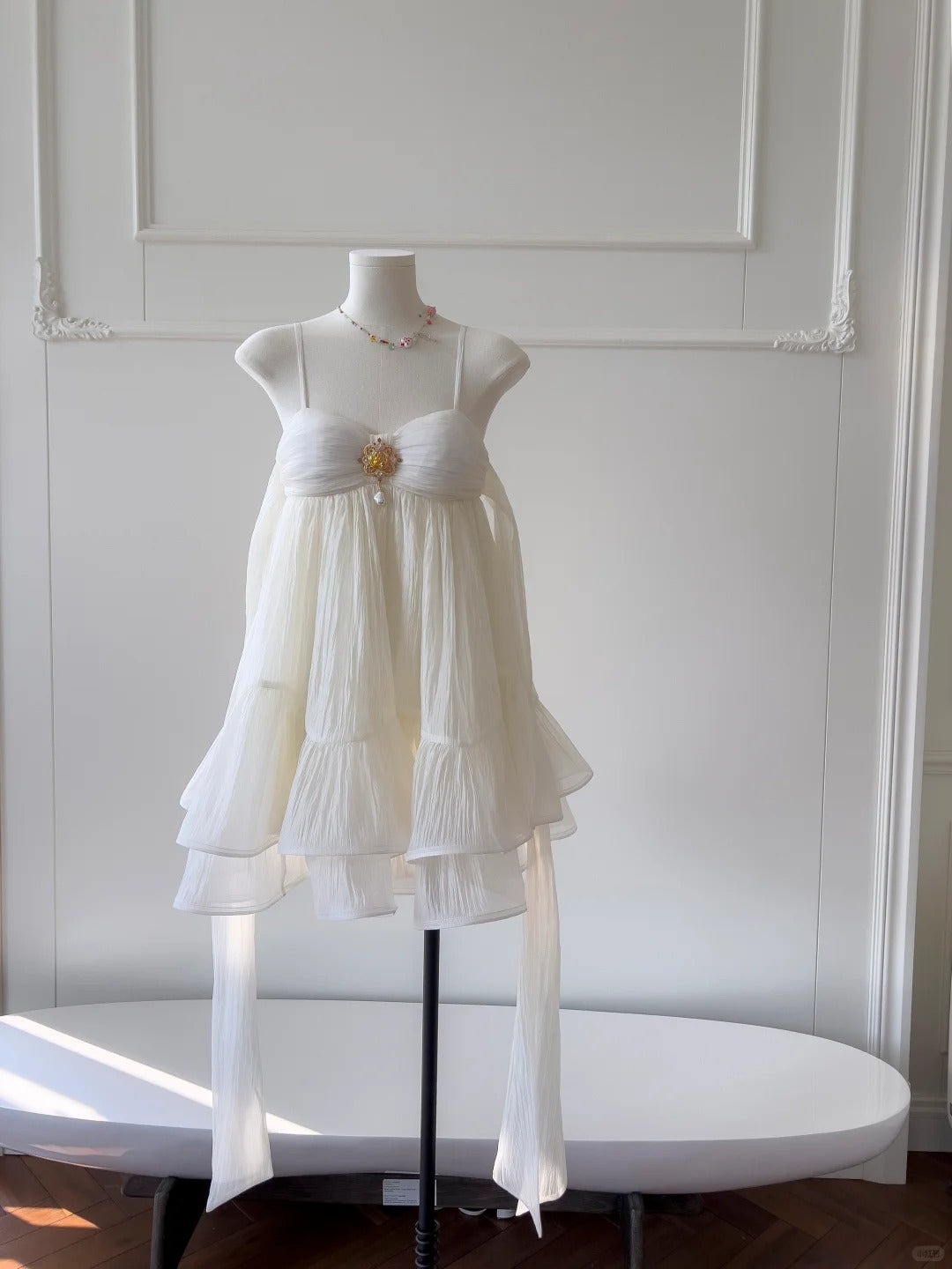 Robe de soirée courte en mousseline de soie fantaisie blanche, tenue de fête en plein air, gh4764