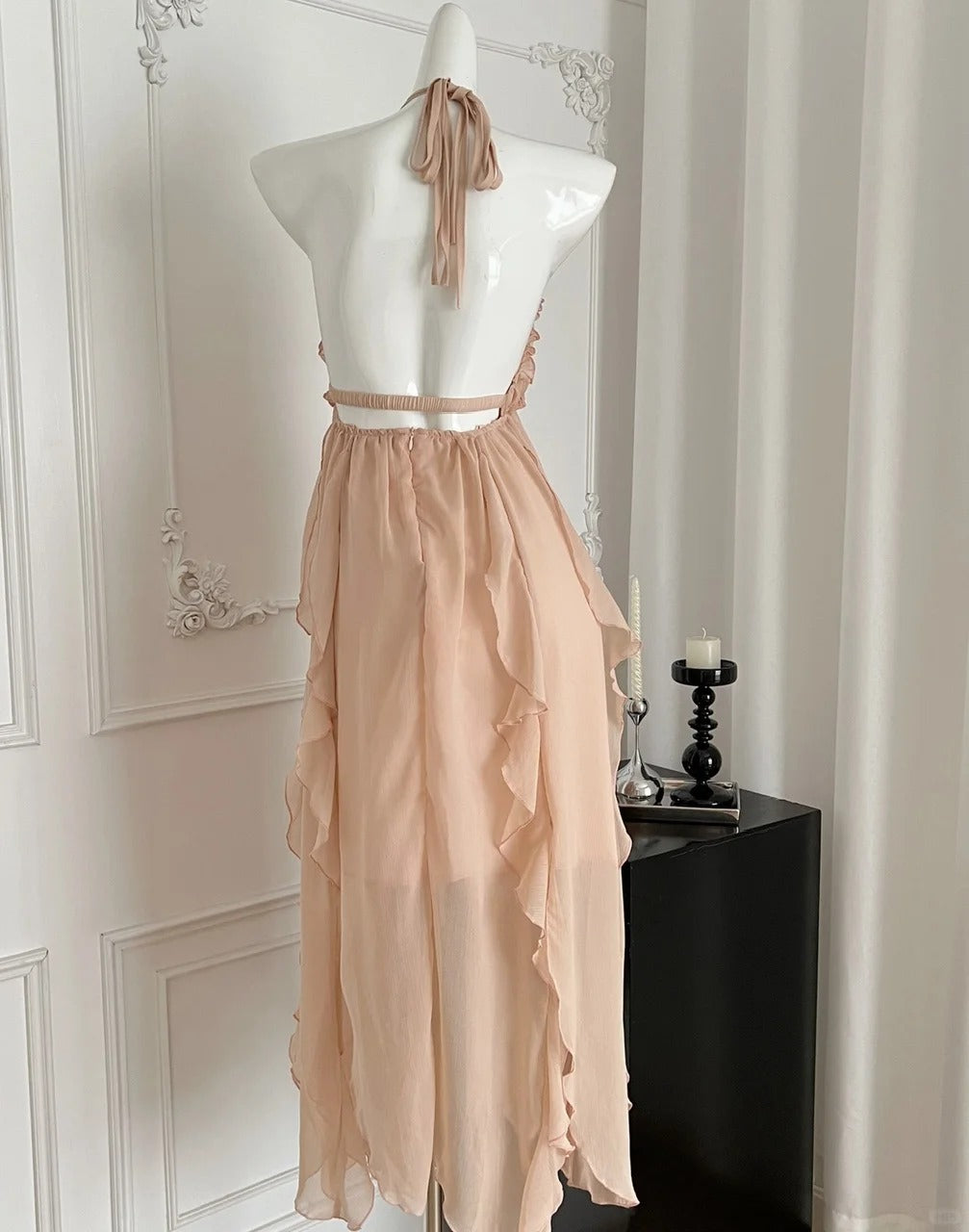 Hellrosa schönes Urlaubskleid Französische Atmosphäre High-End Neckholder tiefes V rückenfreies Kleid gh4563