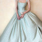 girlhomeshops – Grünes, schlichtes und elegantes, gepunktetes, langes, formelles Ballkleid gh5608