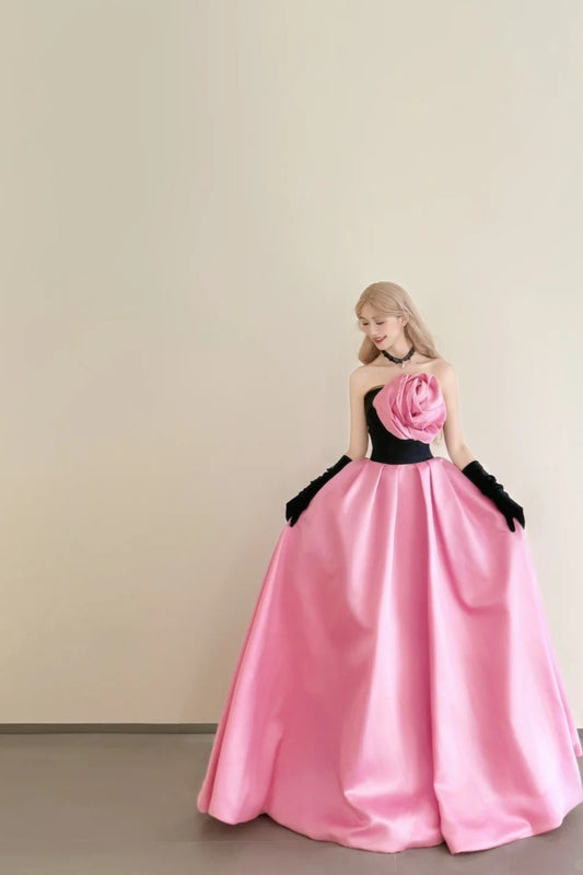 girlhomeshops-Vintage Pink-Black Contrast 3D Floral Strapless Swing Court Style Evening Gown gh6029