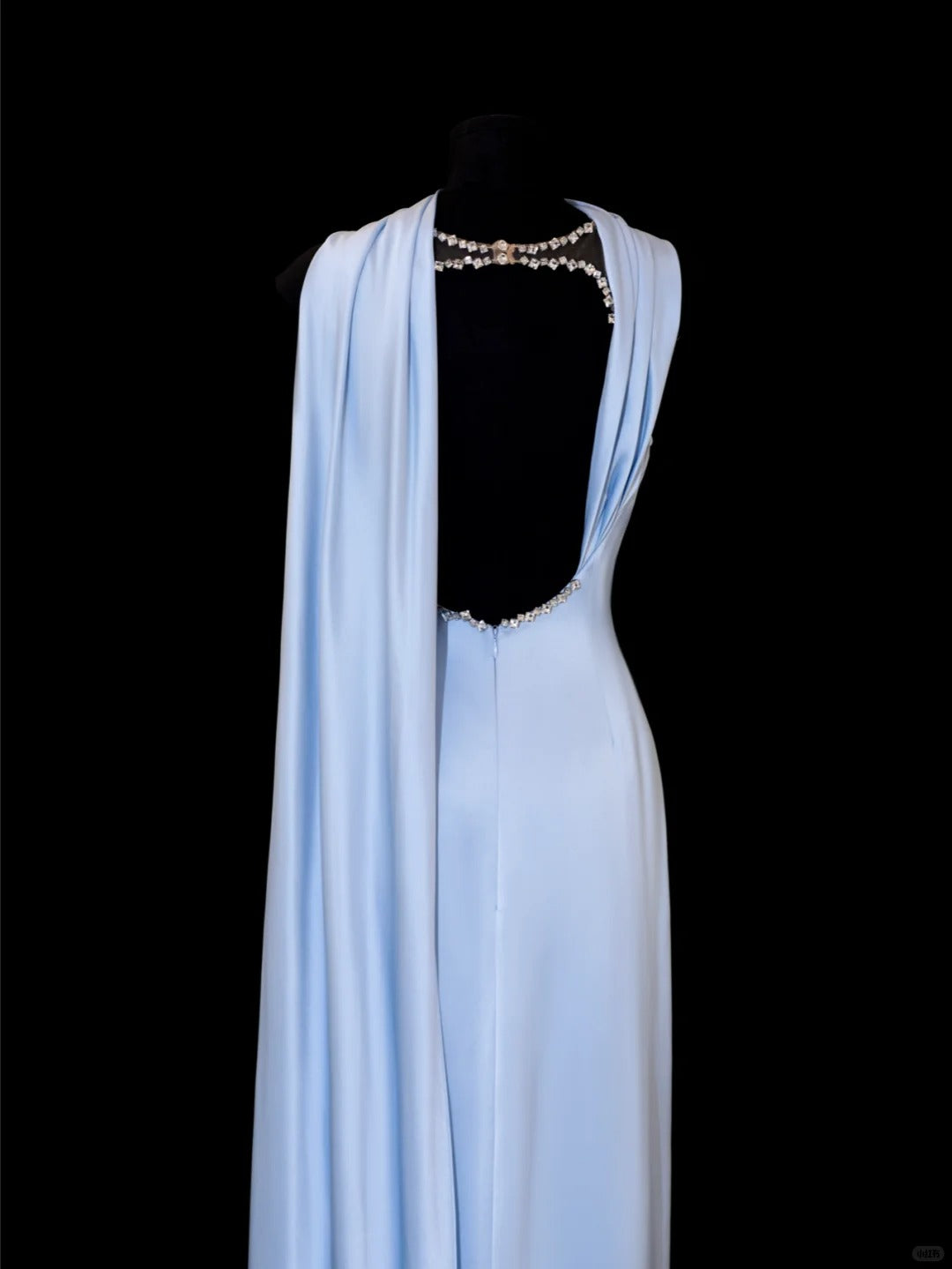 Girlhomeshops - Robe de soirée longue en satin bleu à perles exquises, robe de bal, robe de soirée, gh5379