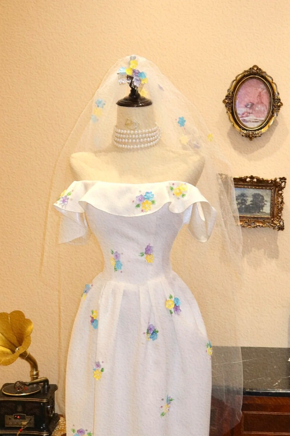 girlhomeshops-Ballkleid, elegantes Brautkleid mit Blumenstickerei, schulterfrei, langes One-Shoulder-Brautkleid gh5903