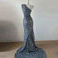 Robe de soirée longue argentée et brillante à paillettes gh4837