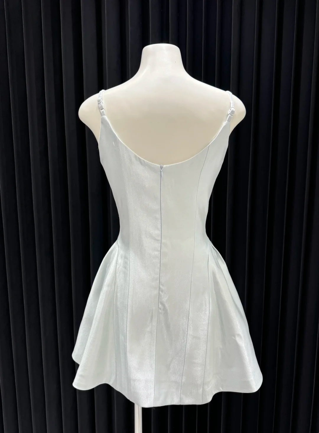 Eisblaues, geblümtes, kurzes Satinkleid für den Schulanfang, Geburtstagspartykleid gh4648