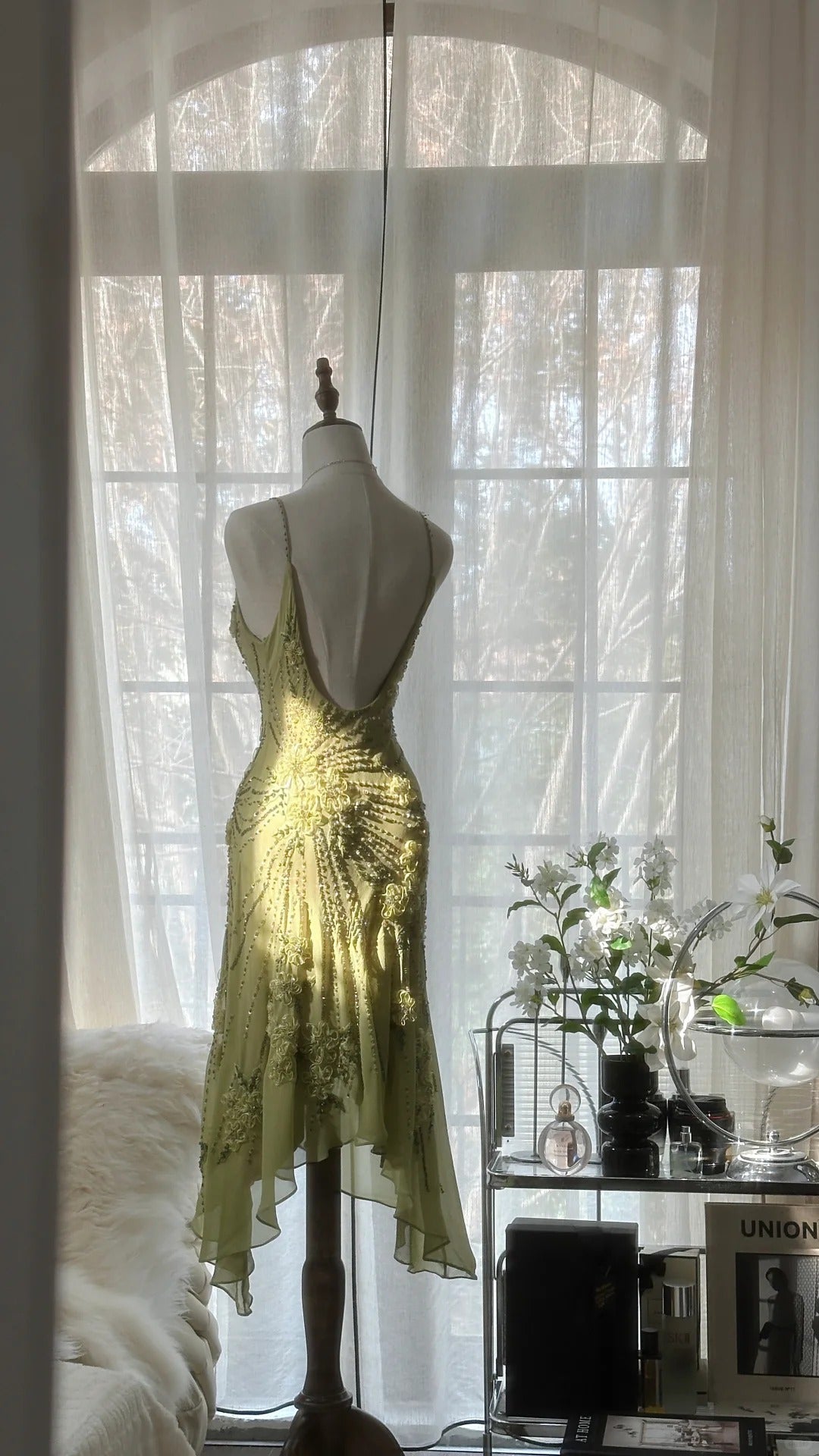Robe de soirée élégante et romantique verte, à fleurs délicates, avec des appliques et des perles, à bretelles spaghetti, mi-longue/courte, en mousseline de soie, à volants, gh4060