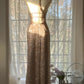 Champagner Wunderschönes, glänzendes, exquisites, perlenbesetztes Spaghettiträger-V-Ausschnitt-langes Chiffon-Ballkleid mit Pailletten, Abendkleid, Partykleid gh4095
