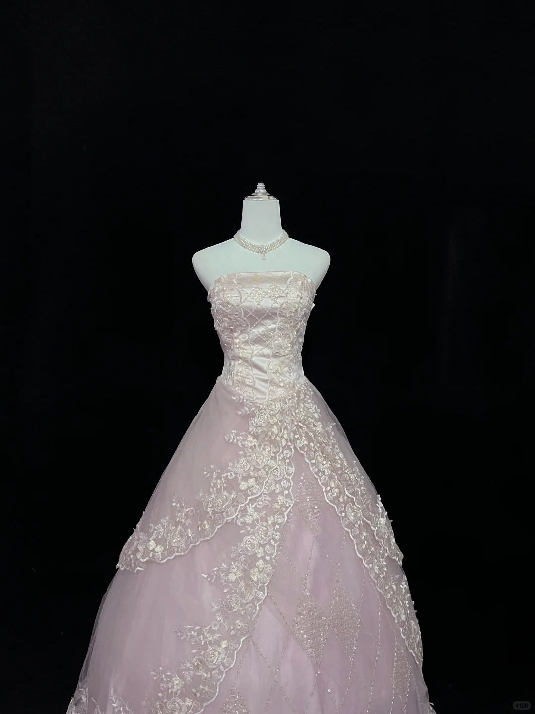 Blush Pink Gradient Strapless Cinched Waist Voluminous Lace Skirt Long Romantic Dress, Wedding Gown gh8027