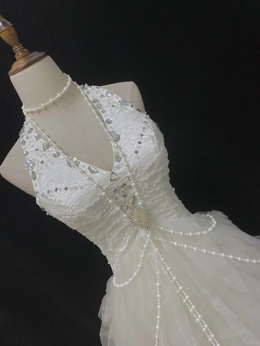 Off White Halter Romantic Gown, Rhinestone Embellishments, Cinched Waist, Fluffy Lovely Skirt, Wedding Dress & Bridal Gown gh8161