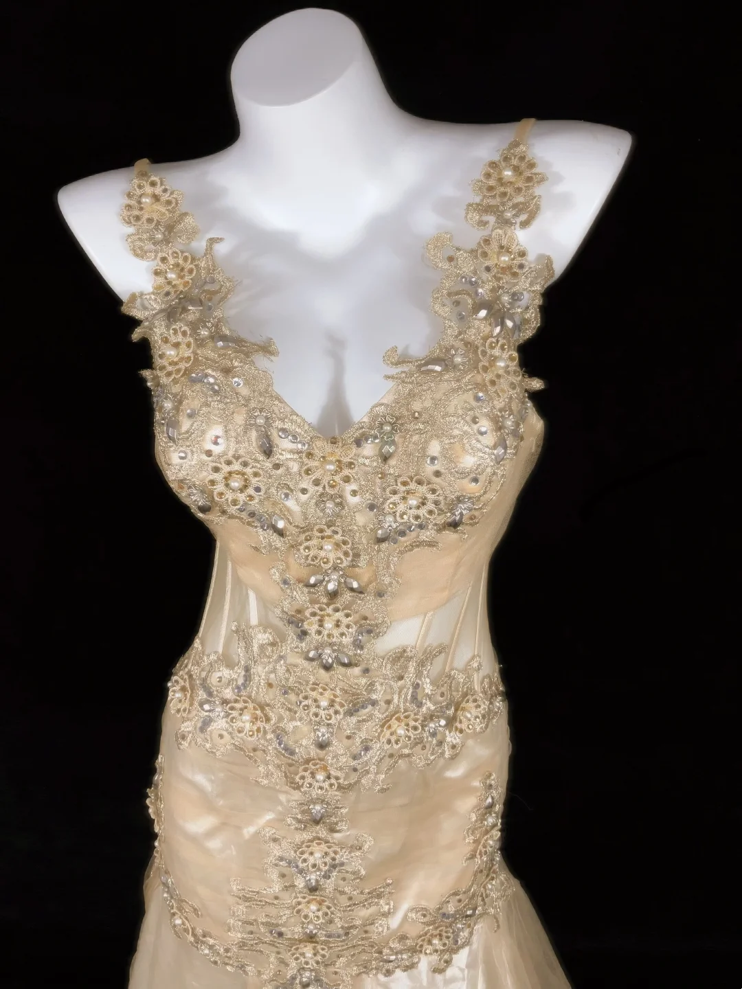 Champagne Gold Waist-Cinched Slim Sexy Evening Gown for Parties & Balls gh7158