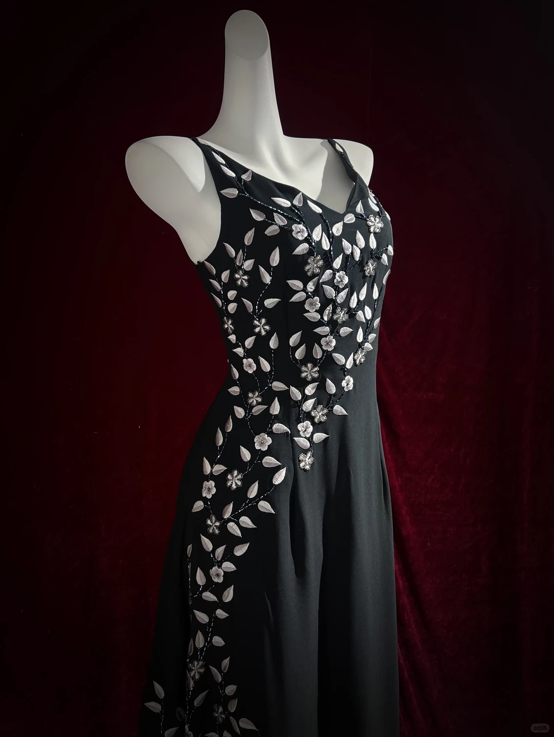 ✨Girlhomeshops-Black Spaghetti Strap Beaded Floral Gown Asymmetrical Sheer Mesh gh10142