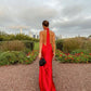 Robe de soirée en satin rouge simple et élégante avec ruban et dos nu, longue fente, sexy, robe d'invité de mariage, gh3054