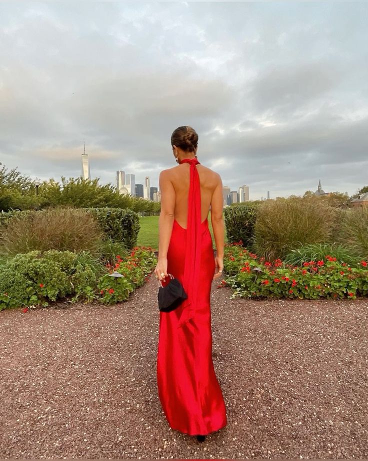 Robe de soirée en satin rouge simple et élégante avec ruban et dos nu, longue fente, sexy, robe d'invité de mariage, gh3054