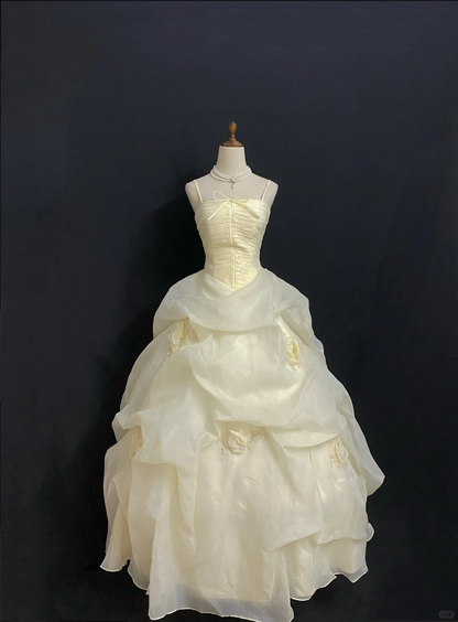 Pale Yellow Spaghetti Strap Romantic Wedding Dress, Cinched Waist, Voluminous Princess Skirt gh8296