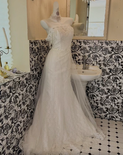 Ivory Strapless Lace Cinched Waist Figure-Flattering Long Romantic Dress, Wedding Gown gh7824